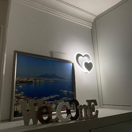 Casa Vacanze Figurelle Napoli Bagian luar foto