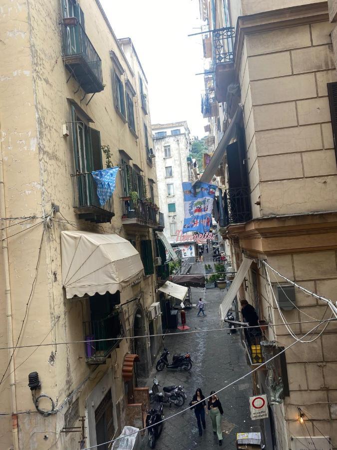 Casa Vacanze Figurelle Napoli Bagian luar foto