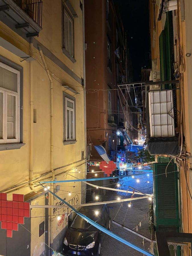 Casa Vacanze Figurelle Napoli Bagian luar foto