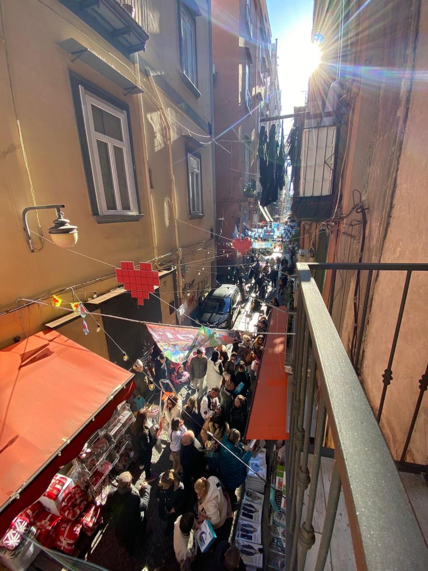 Casa Vacanze Figurelle Napoli Bagian luar foto
